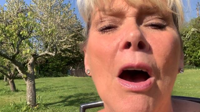 Cheryl Baker covers Don't Stop by Fleetwood Mac (ft Steve and Cuba) смотреть онлайн