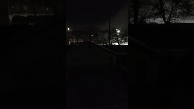 Howling winds out the back window.....cold Michigan 🌙 смотреть онлайн
