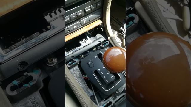 Sélecteur bloqué sur P jaguar s-type phase 2 смотреть онлайн