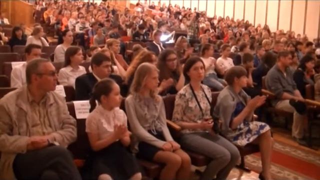 В Вязьме отметили день школьника смотреть онлайн