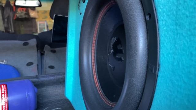 Установка сабвуфера DL AUDIO Piranha 12A Marine V.2 в Nissan Sunny California. Обзор и прослушка смотреть онлайн
