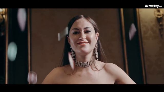 Türkiye'nin bahis sitesi BetTurkey çok yakında hizmetinizde! ÖN KAYDINI HEMEN YAPTIR ! смотреть онлайн