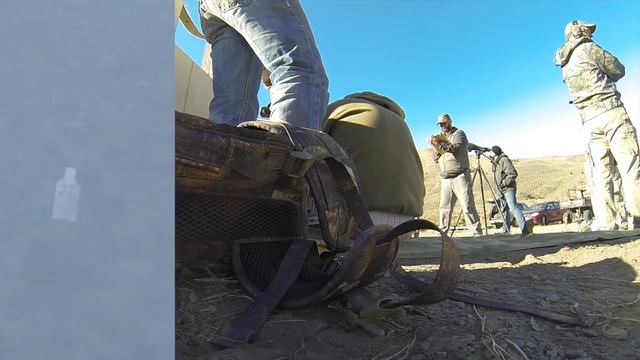 Long Range High Angle Shooting from Barricade 780 Yards смотреть онлайн