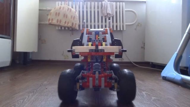 Lego Technic 9398 Off-Road Truck смотреть онлайн