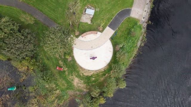 New sculptures and seating area in 'Beautiful Ballyleague' смотреть онлайн