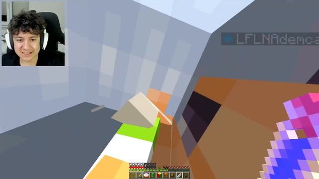 Yeni Minecraft Şehrimizde Dükkan Açtım!🏪 смотреть онлайн