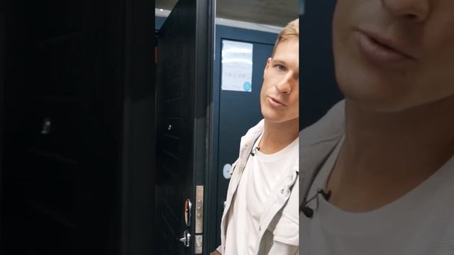Переходите на наш YouTube канал и узнайте как выбрать входные двери 🔥 смотреть онлайн