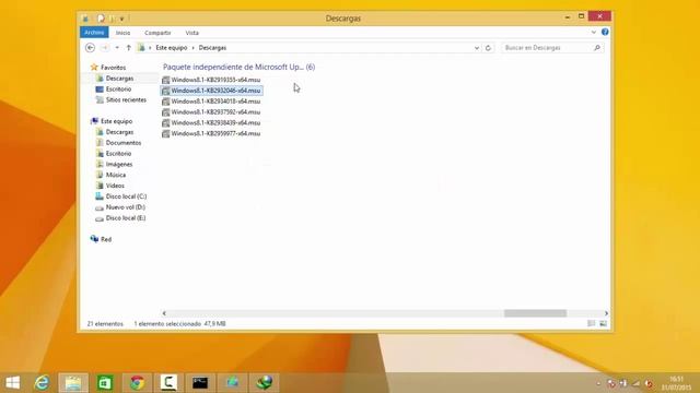 Icono de Actualización de Windows 10 en la barra de notificaciones смотреть онлайн