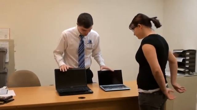 Tech Support: Differences Between Sony Laptops смотреть онлайн