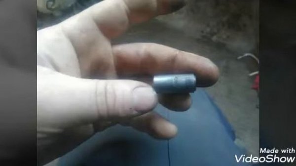 Опять выдавило масляный фильтр,ставлю шарик вместо поршня.