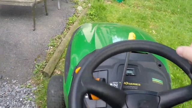 Ride on my Lawn Tractor #withme John Deere D105 смотреть онлайн