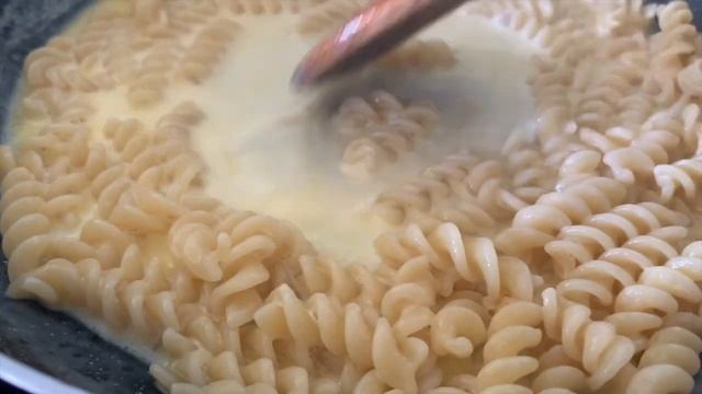 EASY MAC N CHEESE WITH 3 INGREDIENTS | QURANTINE MERIENDA | PHILIPPINES смотреть онлайн
