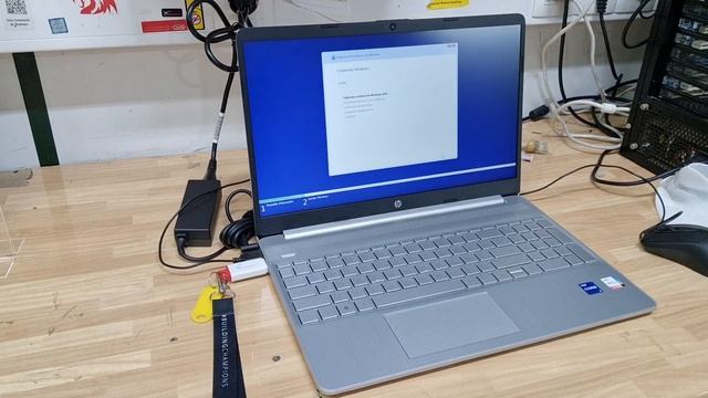 Como instalar Windows 11 de cero смотреть онлайн