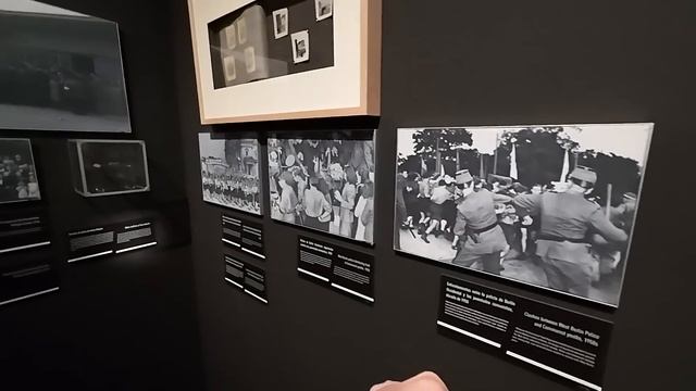 El muro de Berlín смотреть онлайн