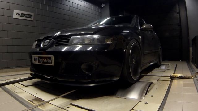 Seat Leon Cupra R - JDEngineering Stage 4 - 410pk смотреть онлайн