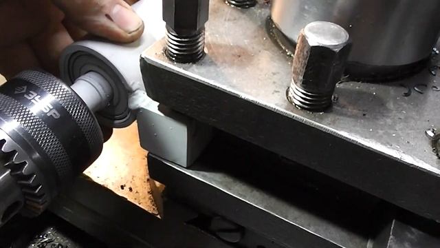 Очень нужная приспособа для токаря смотреть онлайн