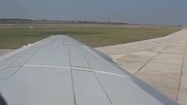 Cubana Ilyushin IL-62M engine start - window view смотреть онлайн