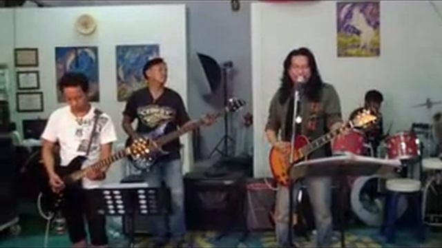 Knocking On Heavens Door The yellow blues band смотреть онлайн