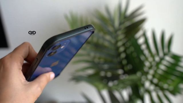 Midnight Green Fiber Bumper For iPhone 12 and 12 mini смотреть онлайн