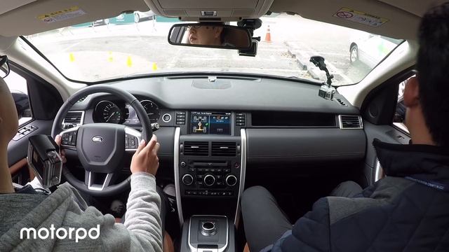 랜드로버 익스피리언스 데이 (Feat. 레인지로버 + 디스커버리스포츠) [Land Rover Exp. Day _ Feat. Range Rover + Evoque) | 모터피디 смотреть онлайн