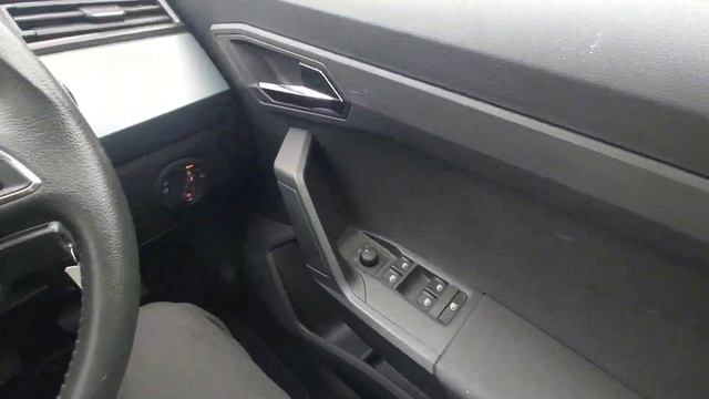 201D8650 - 2020 SEAT Arona 1.0TSI 115hp SE 20,950 смотреть онлайн