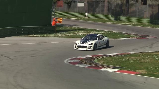 Trofeo Maserati GranTurismo MC Tests At Imola смотреть онлайн