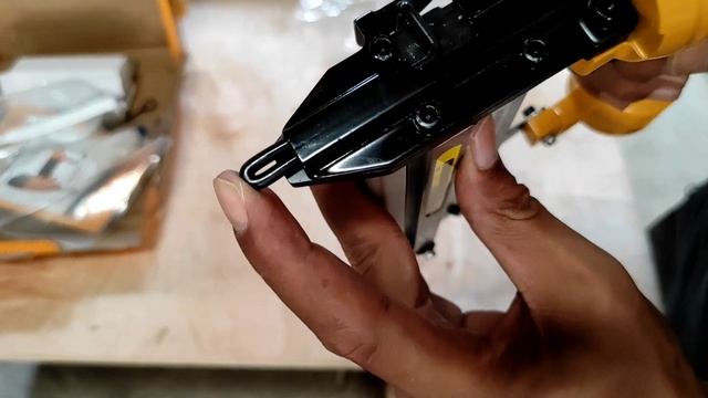 ALAT PAKU TEMBAK INGCO GA 18 COMBO BRAD NAILER смотреть онлайн