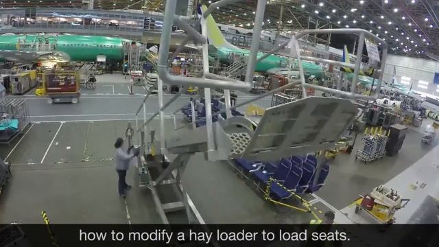 Boeing's "hay loader" technique to efficiently load seats into a 737 in just a few hours смотреть онлайн