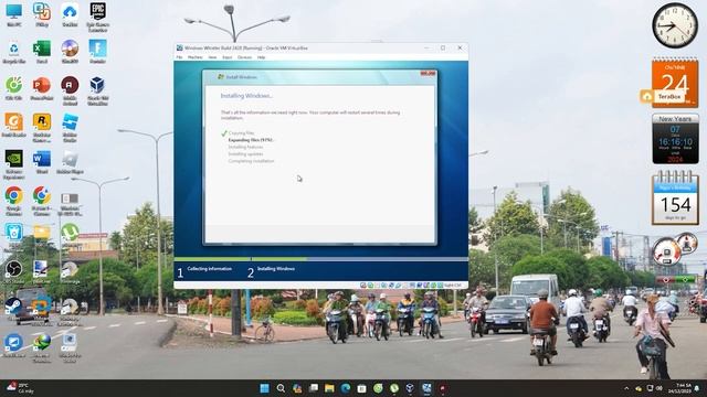 "Upgrading" Windows Whistler Build 2428 to Windows 7 Build 7000 (what is that...) смотреть онлайн