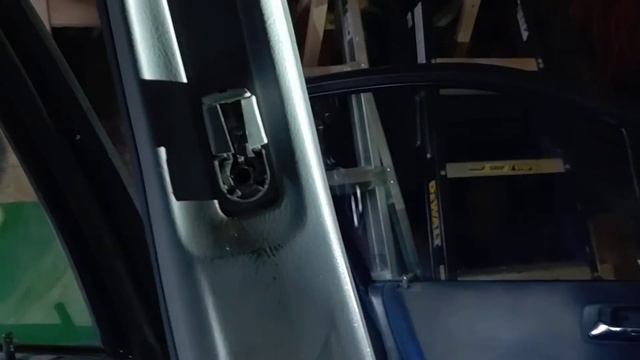 Replacing 98 99 2000 01 02 Honda Accord Front Seat Belts смотреть онлайн