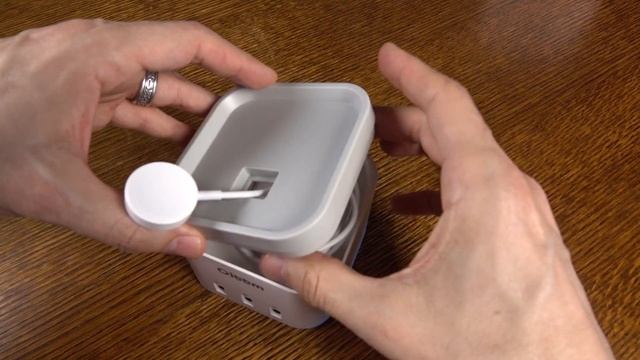 Oittm Apple Watch Stand & 4 Port Charging Station смотреть онлайн