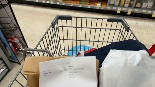 Vámonos Por el 70% en Walgreens смотреть онлайн