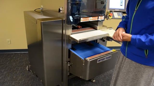 880 Auto Wrapper Detailed Demo for Grocery Retailers - METTLER TOLEDO Retail - EN смотреть онлайн