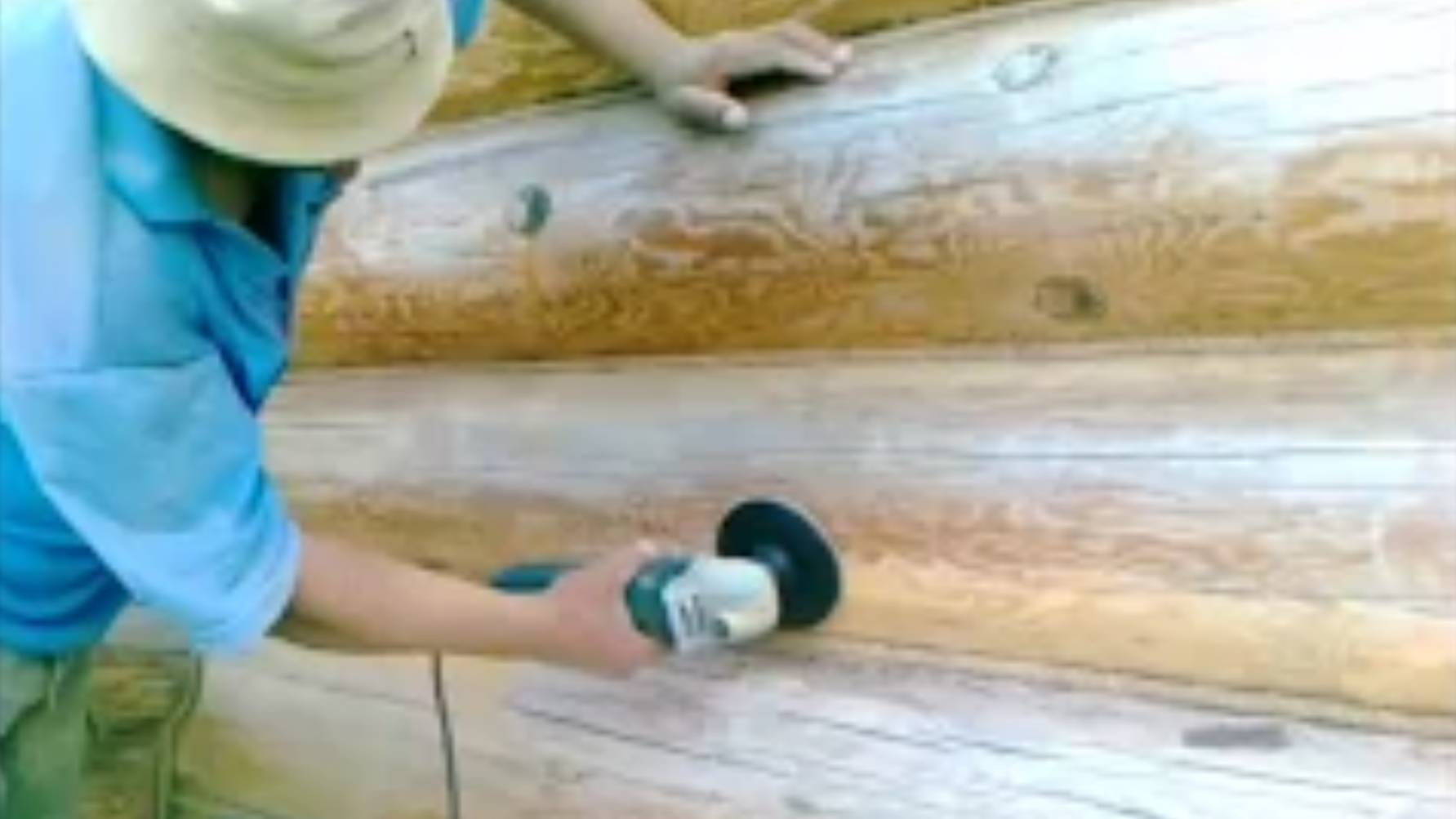 Как шлифовать сруб. Шлифовка бревна и бруса сруба болгаркой. Чем шлифуют бревно и брус сруба. смотреть онлайн