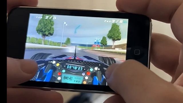 Red Bull Racing Challenge (iPhone/iPod touch) (2010) (World Champion Edition) смотреть онлайн