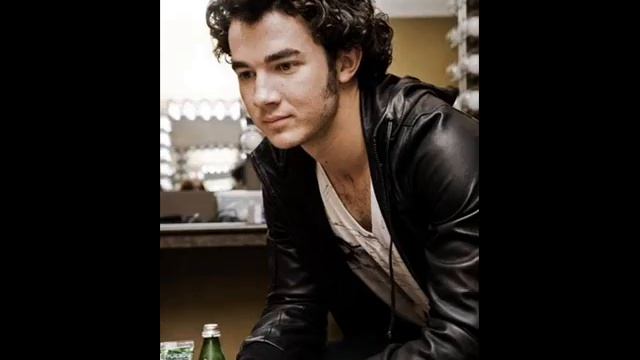 A Jonas Love Story Chapter 74 смотреть онлайн