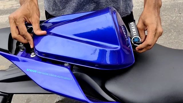 Seat cowl installed in YAMAHA R15V4💙 || seat cowl വെച്ചോണ്ട് V4 ന് Super Bike look ആയോ 😳 Kiran vlog смотреть онлайн