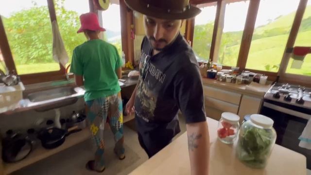 OS AMIGOS DO CHICO ABELHA смотреть онлайн