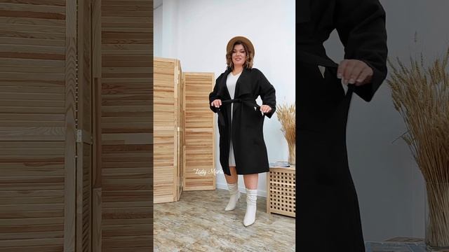 Пальто с отложным воротом с большими карманами смотреть онлайн