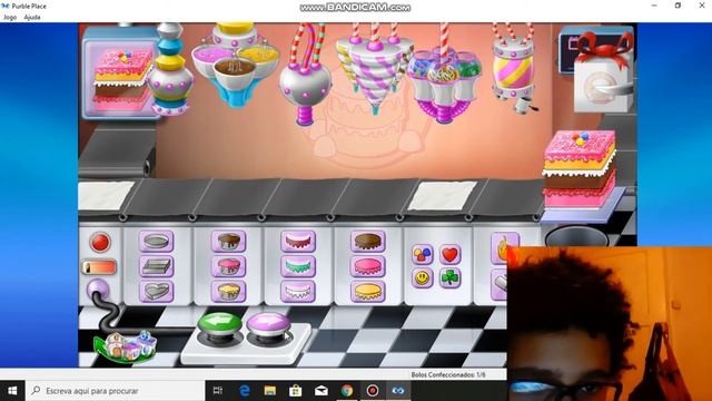 Jogando Purple Place смотреть онлайн