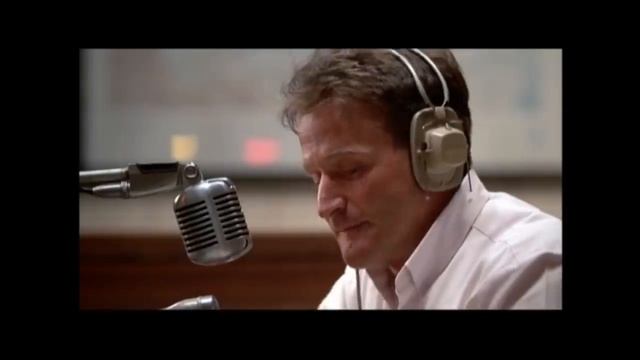 Robin Williams' Improvisation - Behind The Scenes Of Good Morning Vietnam
