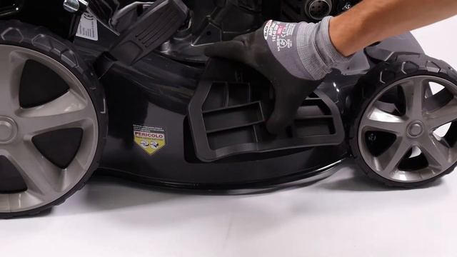 Generatore di corrente 3,6 KW monofase MOSA GE 5000 HBM AVR - Motore Honda: presentazione смотреть онлайн
