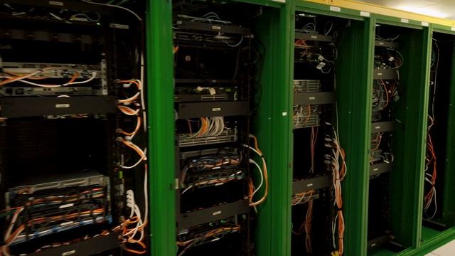 University of Canberra integrates Commvault Complete Backup & Recovery with Amazon S3 and Glacier смотреть онлайн