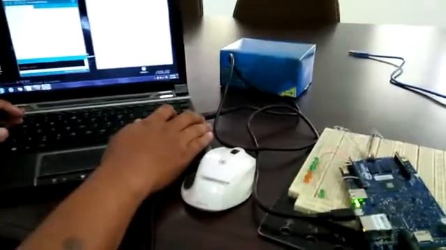 Intel Galileo Board Test смотреть онлайн