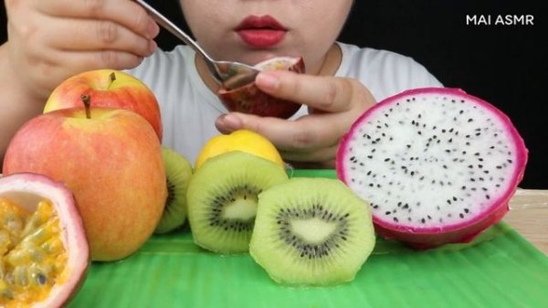 ASMR FRUITS PLATTER | EATING PEACH, KIWI, PASSION FRUITS, APPLE | CRUNCHY SOUNDS | MAI ASMR