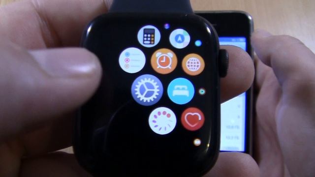 Incoming call:Apple Watch & iPhone 3Gs смотреть онлайн