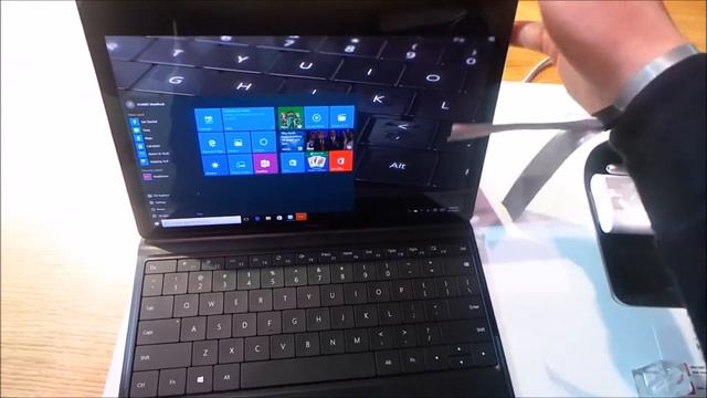 Huawei Matebook il 2-in-1 Convertibile con Windows 10 presentato al MWC2016 - MobileOS.it смотреть онлайн