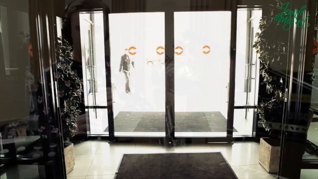 Летишь By Jennie Moz-Art