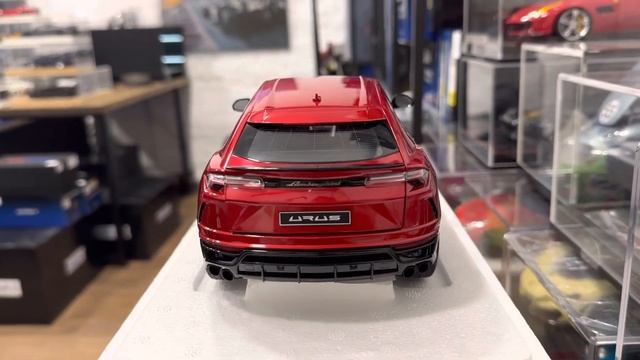 Autoart Lamborghini Urus (79170) 1:18 смотреть онлайн