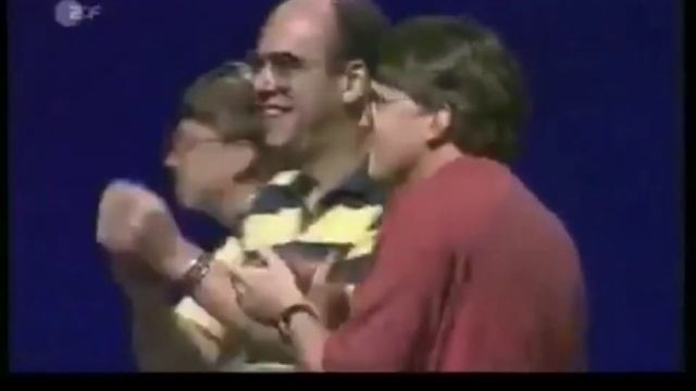 Microsoft Windows 95 Lunched /Dance Of Bill Gate 😉 смотреть онлайн